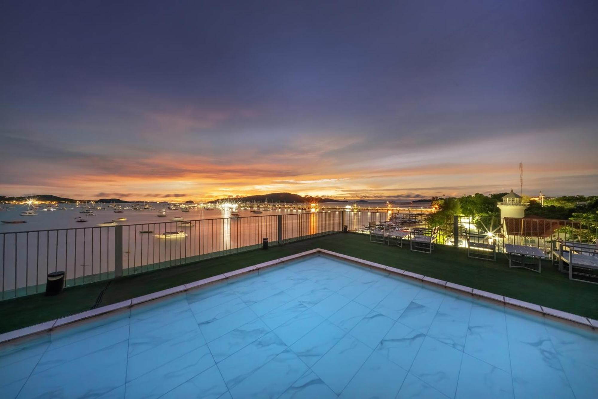 Shin Arch39 Phuket Beach Front - Sha Plus Chalong Bagian luar foto